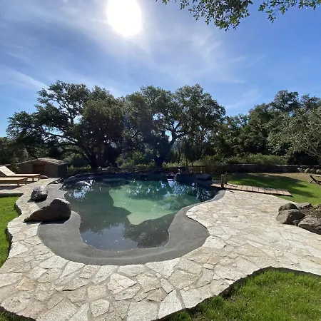 Villa Bergerie Authentique Avec Piscine Proche De Porto-vecchio Et De Ses Plages *